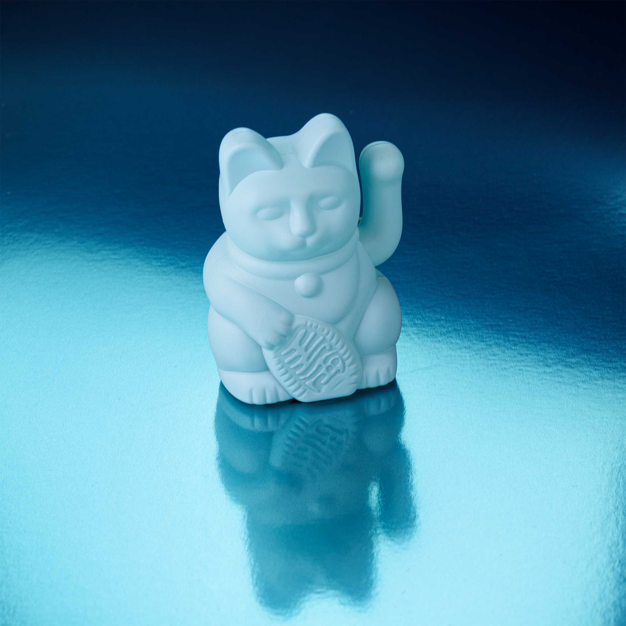Winkekatze Lucky Cat Solar Light Blue