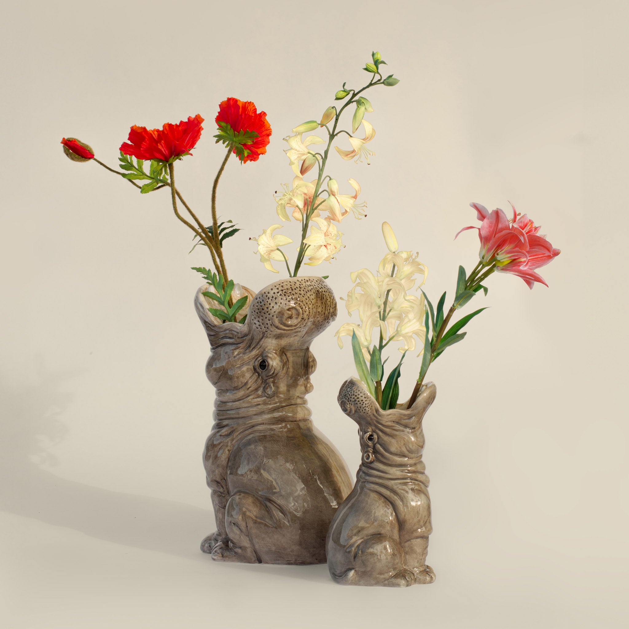 dekorierte Vasen aus der Hungry Hippos Kollektion